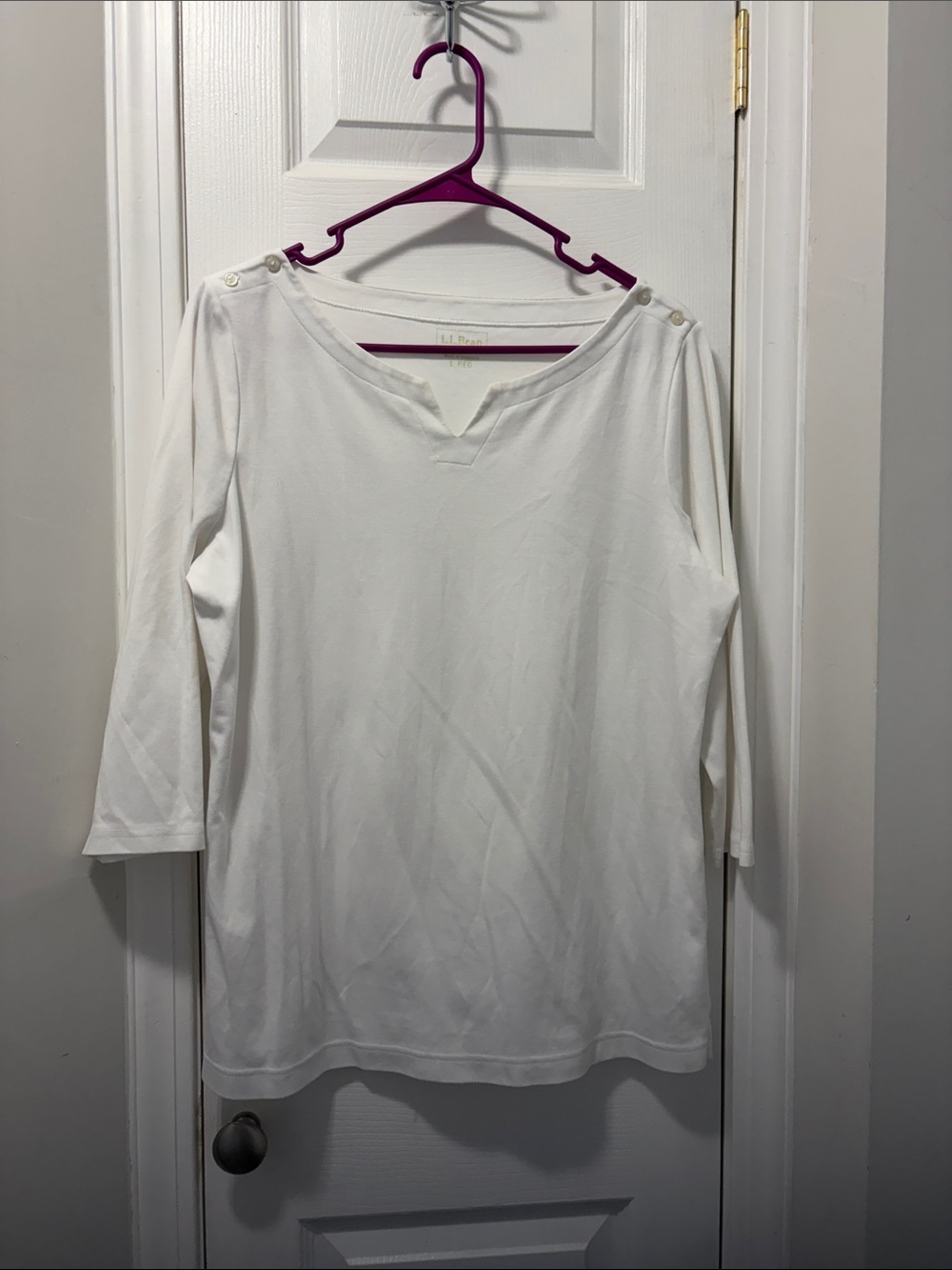 L.L. Bean Women's White Notch-Neck Button-Shoulder Long Sleeve Tee